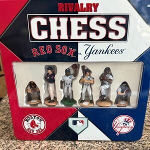 Rivalry Chess Set - Red Sox vs. Yankees